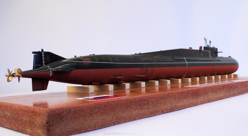 Delta IV SSBN - 1/350 sub from Zvezda - Display Case - ARC